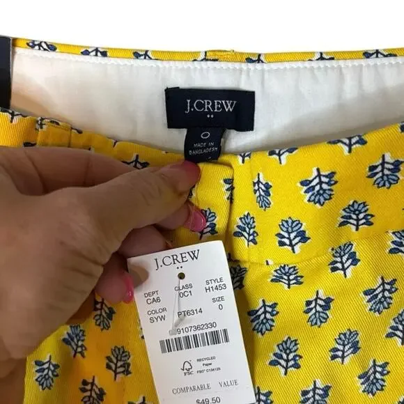 NWT J.Crew Factory Yellow Floral Cotton Shorts 5” Inseam Size 0 - Picture 3 of 4